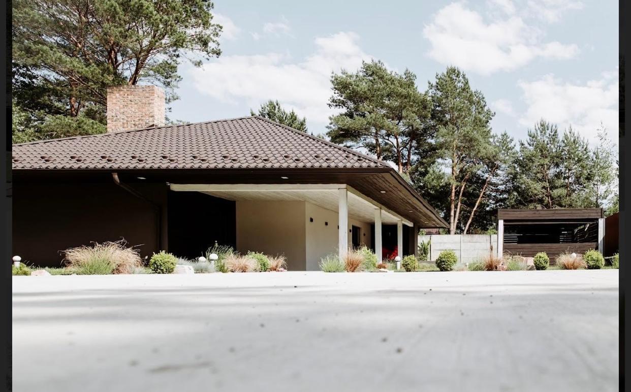 Royal Relax Guest House Khorodelets Bagian luar foto